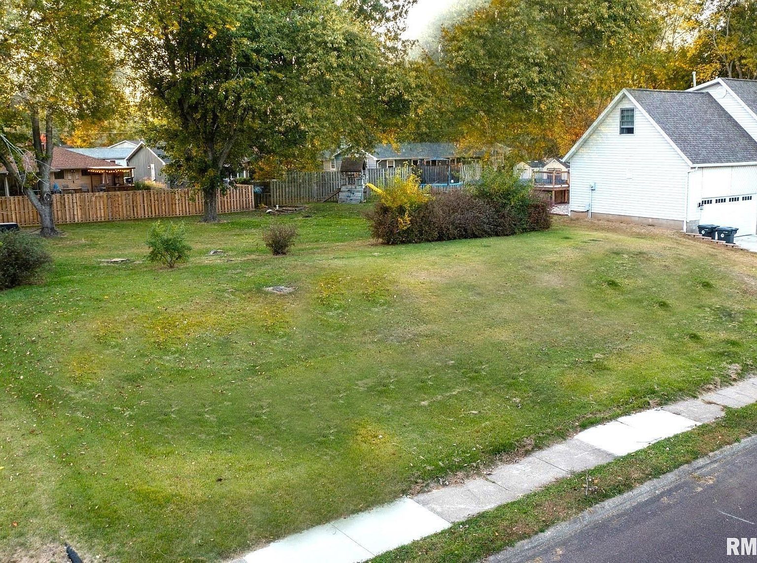 225 Maple Park Dr Pekin, IL 61554  | Land/Lot