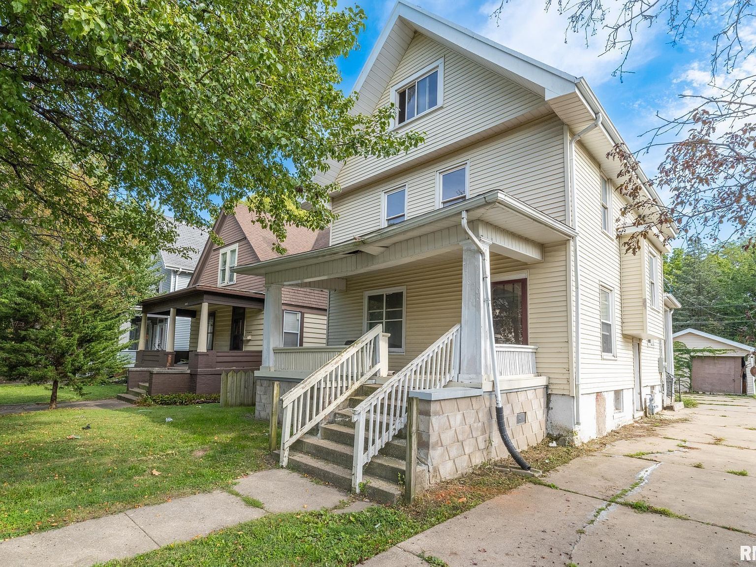 1820 W Bradley Ave Peoria, IL 61606 - Thumbnail 4