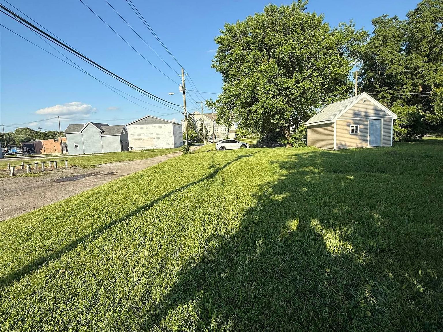 1217 Fletcher Ave Fort Wayne, IN 46803 - Thumbnail 4