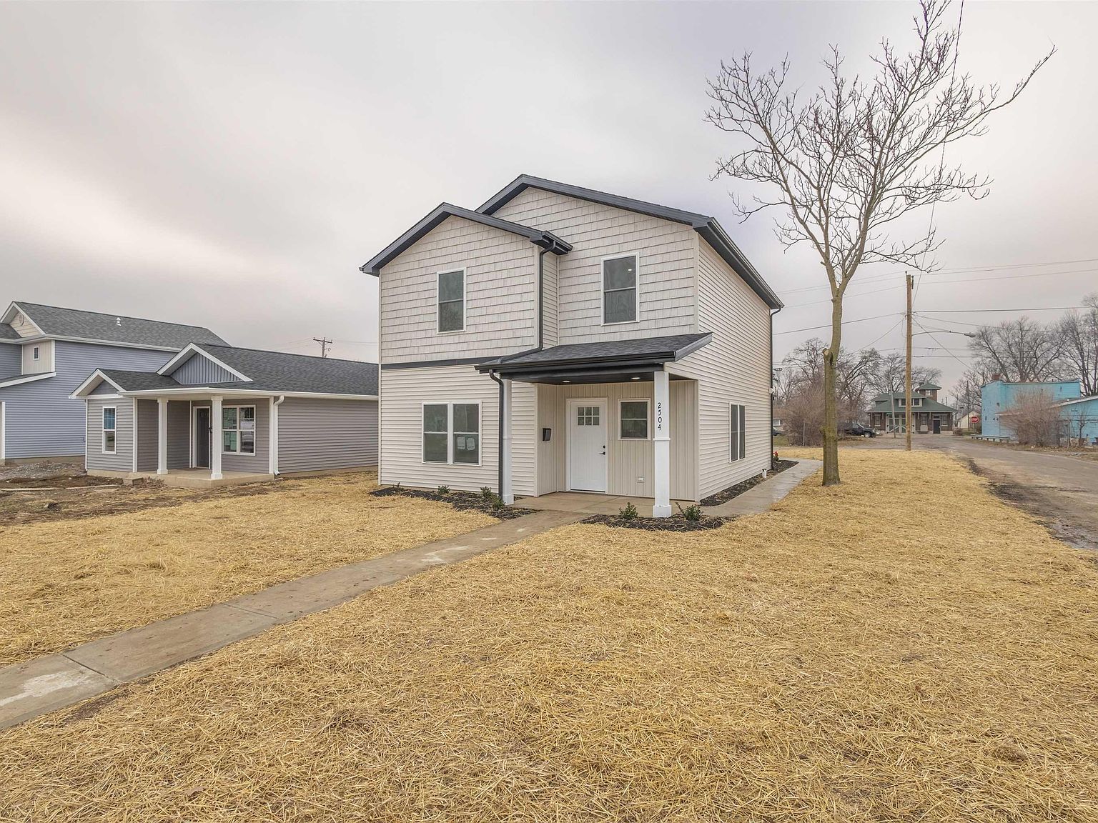 2504 Lillie St Fort Wayne, IN 46803 - Thumbnail 4