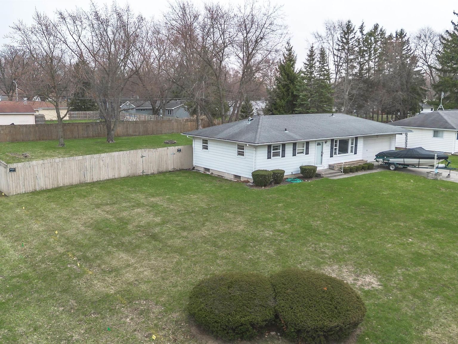 5732 Meadowbrook Dr Fort Wayne, IN 46835 - Thumbnail 4