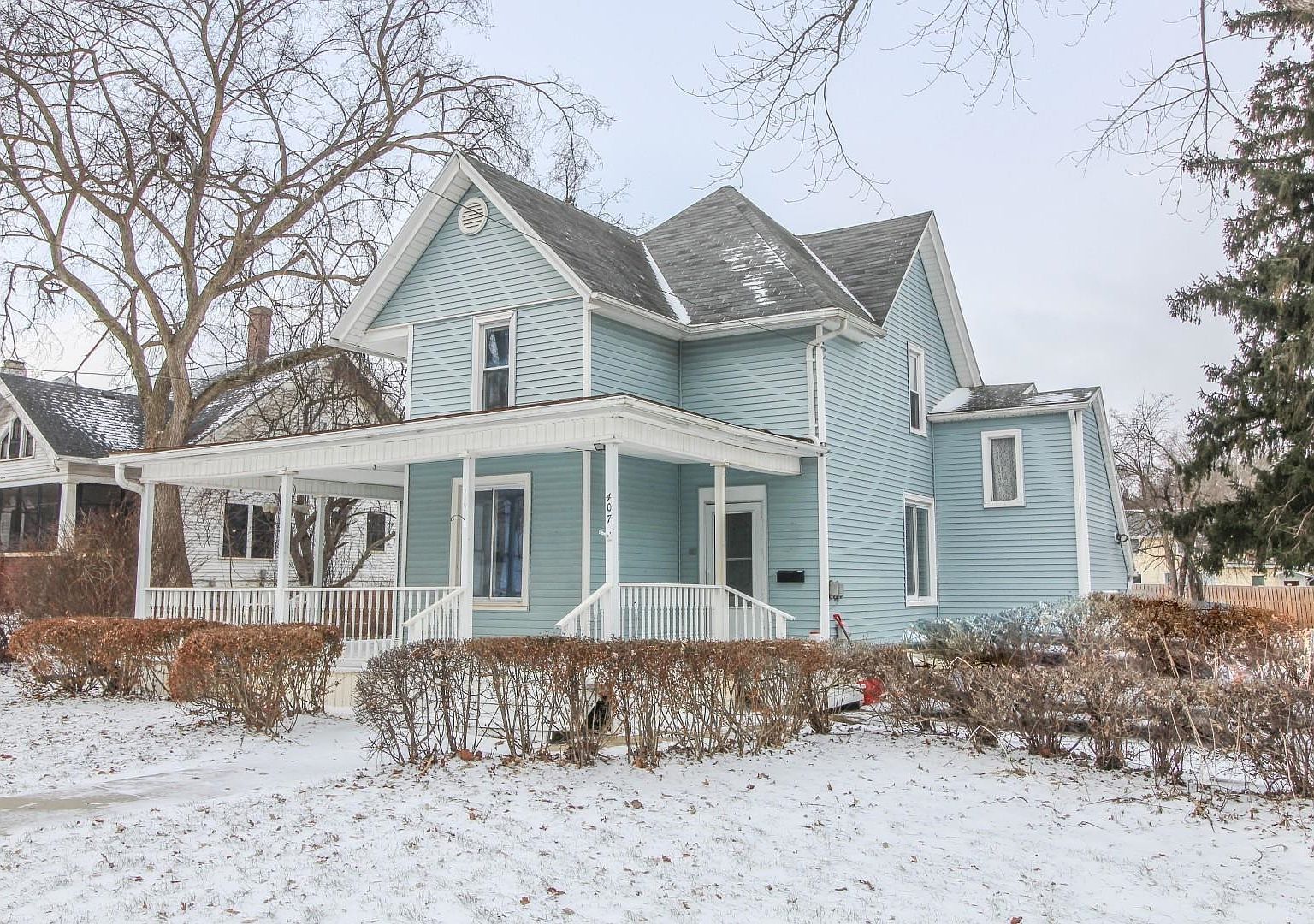 407 S Jackson St Waterloo, WI 53594 - Thumbnail 4