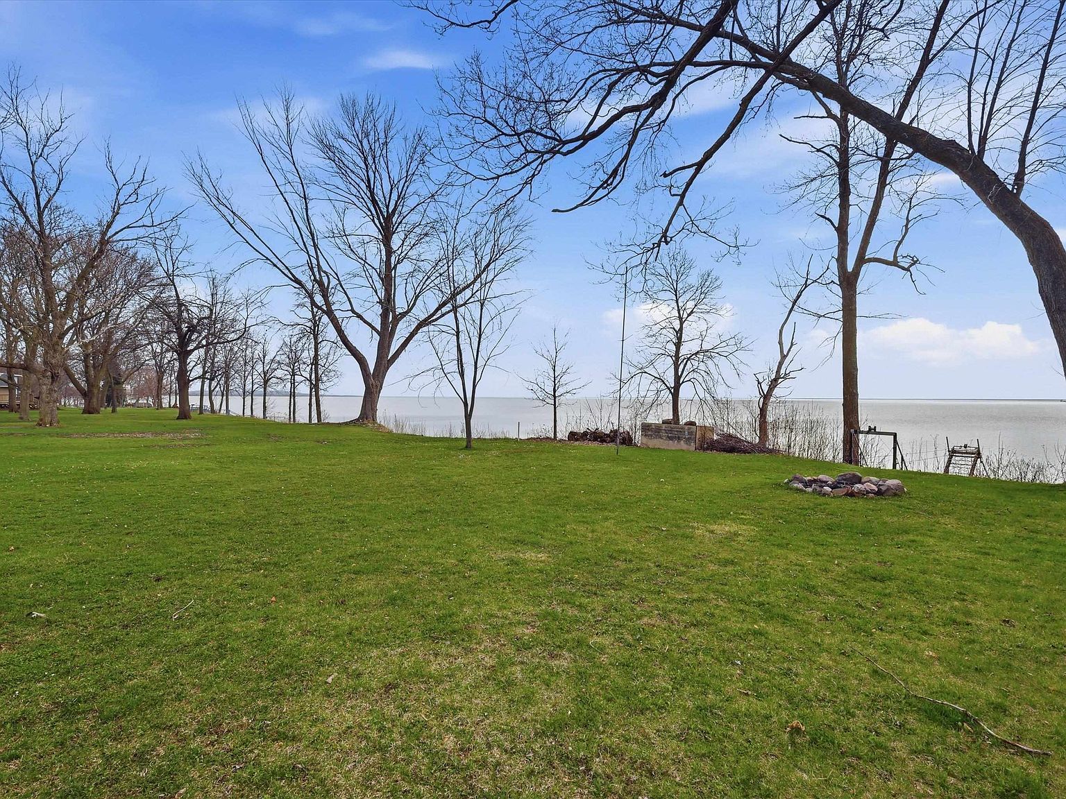 N2013 Elmwood Beach Rd Chilton, WI 53014 - Thumbnail 4