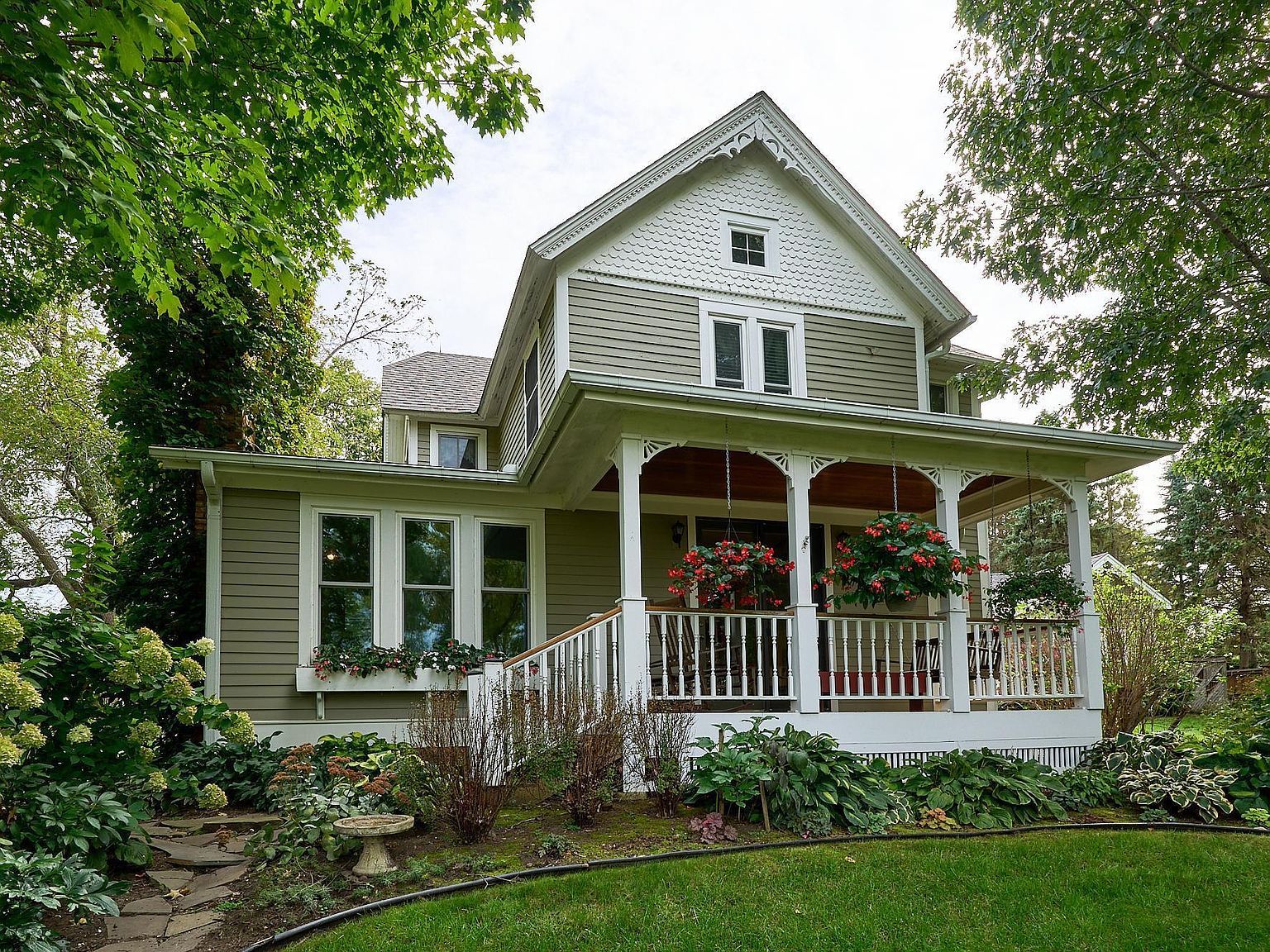 27055 Smithtown Rd Shorewood, MN 55331 - Thumbnail 4