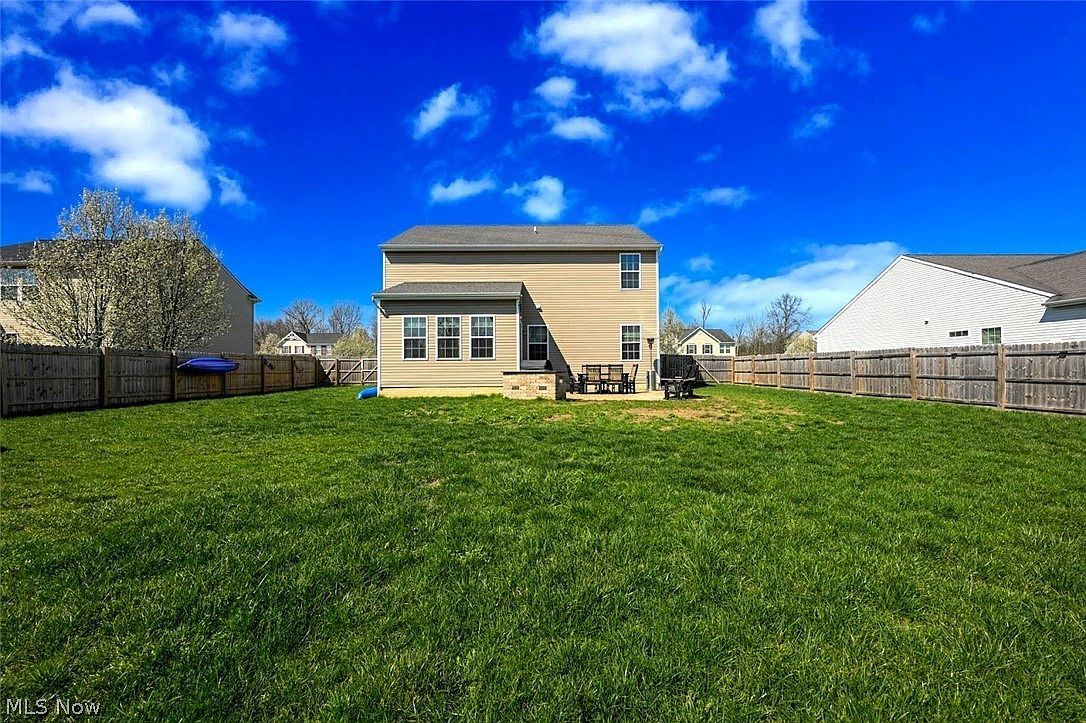 1225 Marsh Fern Ln Akron, OH 44312 - Thumbnail 4