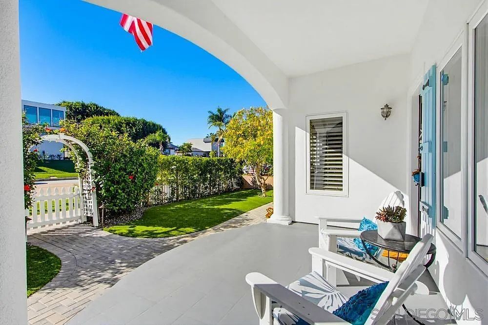 4460 Niagara Ave San Diego, CA 92107 - Thumbnail 4