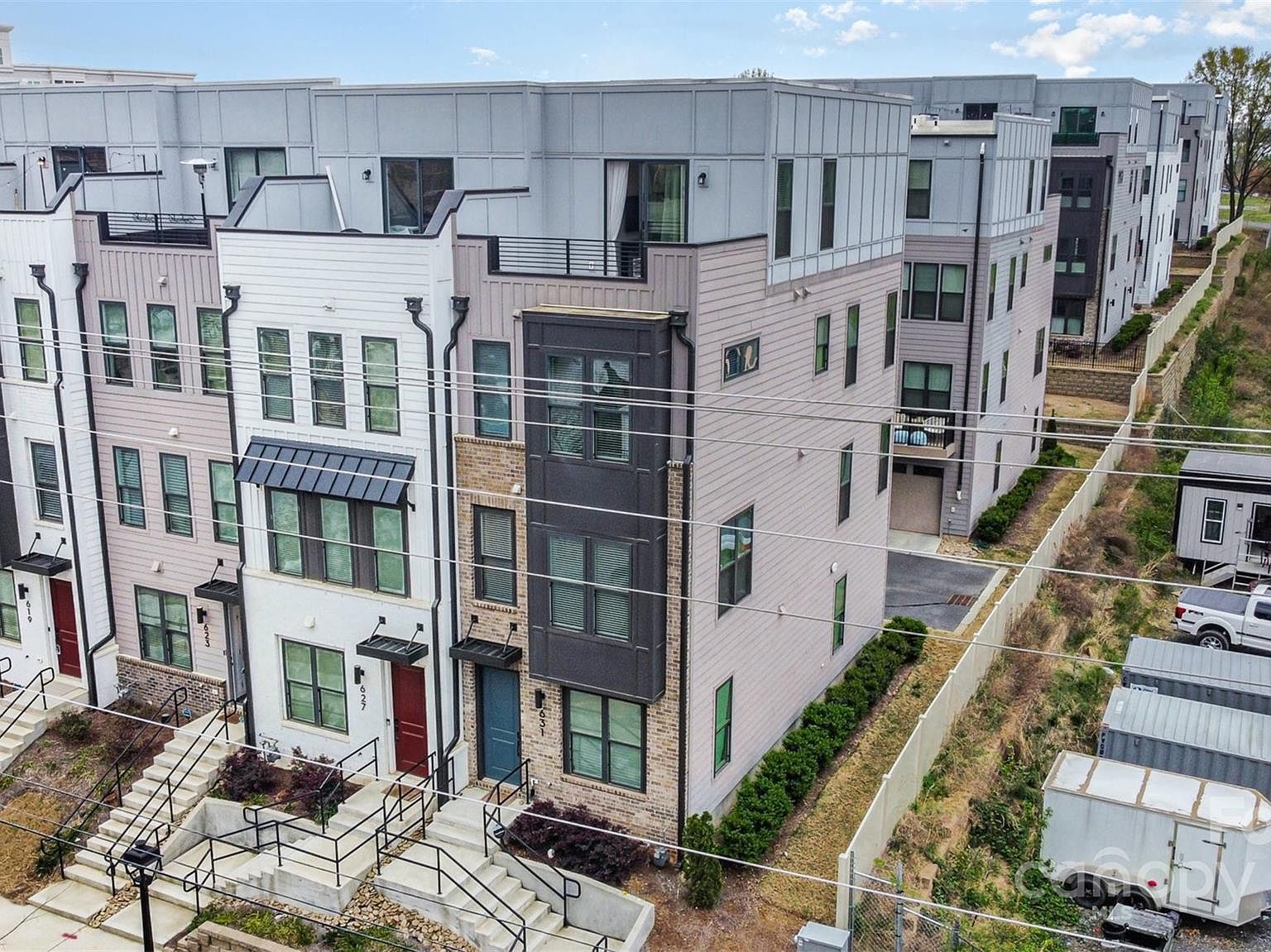 631 W Tremont Ave Charlotte, NC 28203 - Thumbnail 4