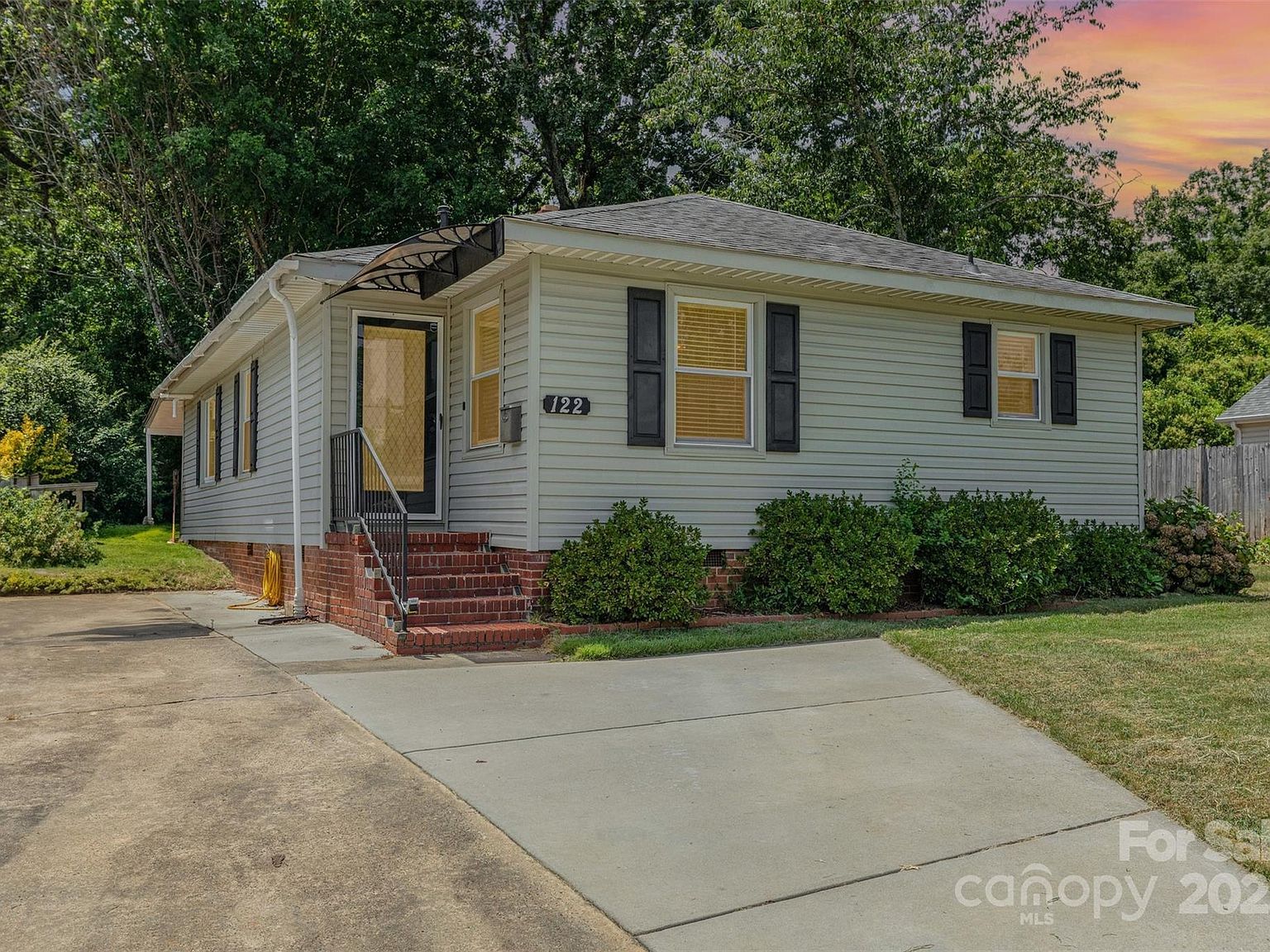 122 Leonidas St Fort Mill, SC 29715 - Thumbnail 4
