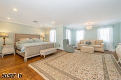 15 Delwood Rd, Chester, NJ 07930, USA - Thumbnail 4