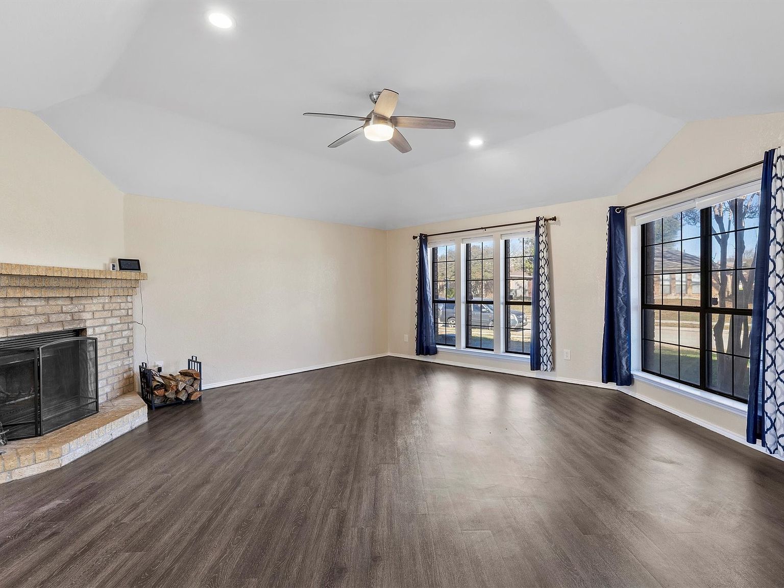 828 Arbor Downs Dr Plano, TX 75023 - Thumbnail 4