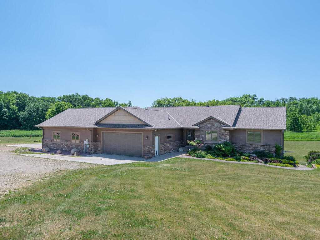 11020 80th Street West, Lonsdale, MN, USA, 55046  | Single Family