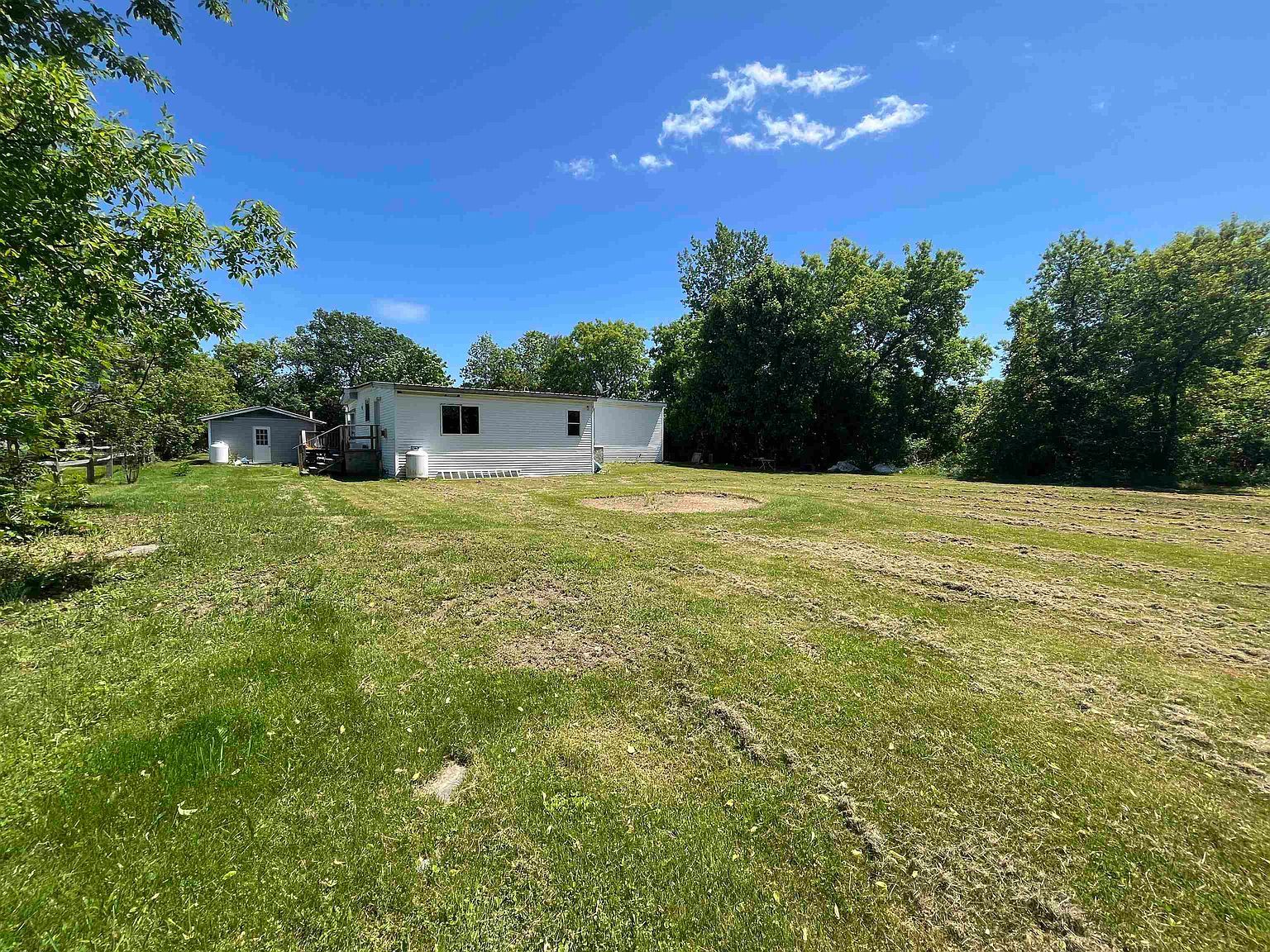 24 Pearl Avenue Ext Saint Albans, VT 05478 - Thumbnail 4