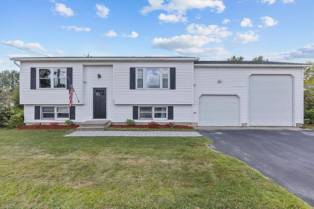 58 Edward St Saint Albans, VT 05478 - Thumbnail 4