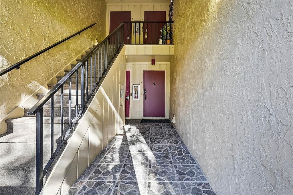 429 Sheoah Blvd APT 1 Winter Springs, FL 32708 - Thumbnail 4