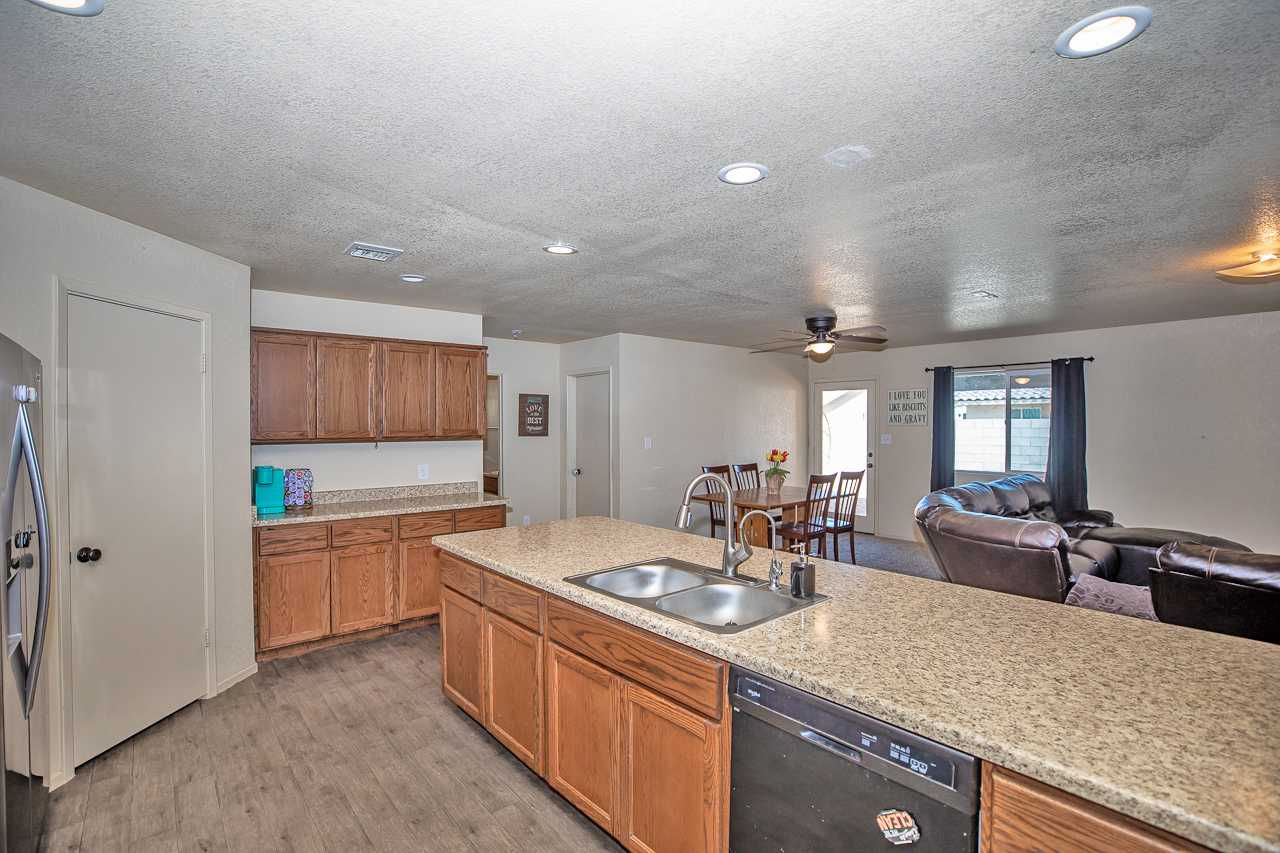 7606 East 41st Road, Yuma, AZ, USA, 85365 - Thumbnail 4