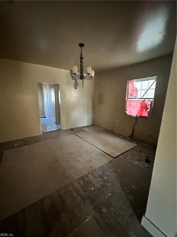 2710 Orcutt Ave Newport News, VA 23607 - Thumbnail 4