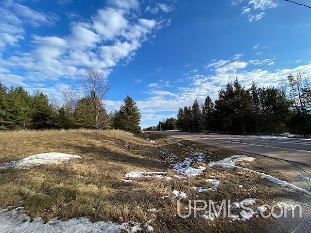 Us Highway 41 S Skandia, MI 49885 - Thumbnail 4