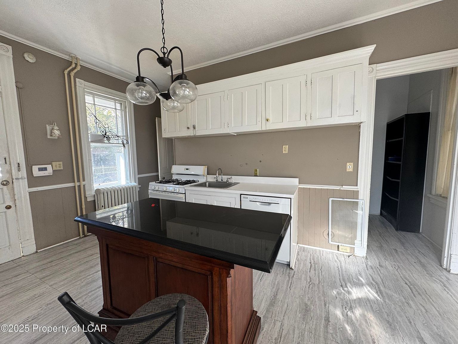 163 N Church St Hazleton, PA 18201 - Thumbnail 4