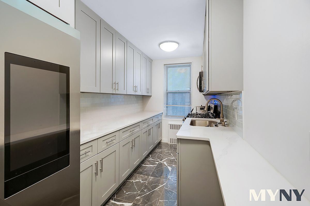 2211 Bragg St APT 2F Brooklyn, NY 11229 - Thumbnail 4