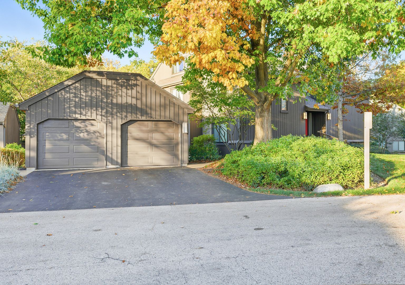 294 W Mallard Point #A Barrington, IL 60010 - Thumbnail 4