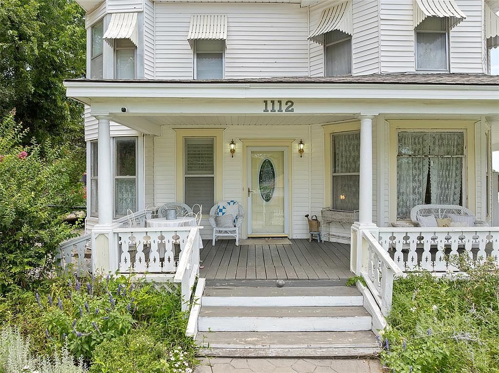 1112 E 2nd St Sulphur, OK 73086 - Thumbnail 4