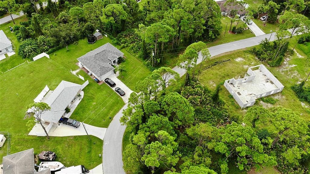 Tally Ho Rd LOT 18 North Pt, FL 34291 - Thumbnail 4