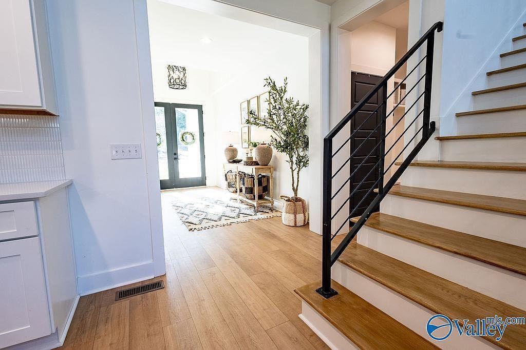 1705 Red Oak Rd SE Huntsville, AL 35801 - Thumbnail 4