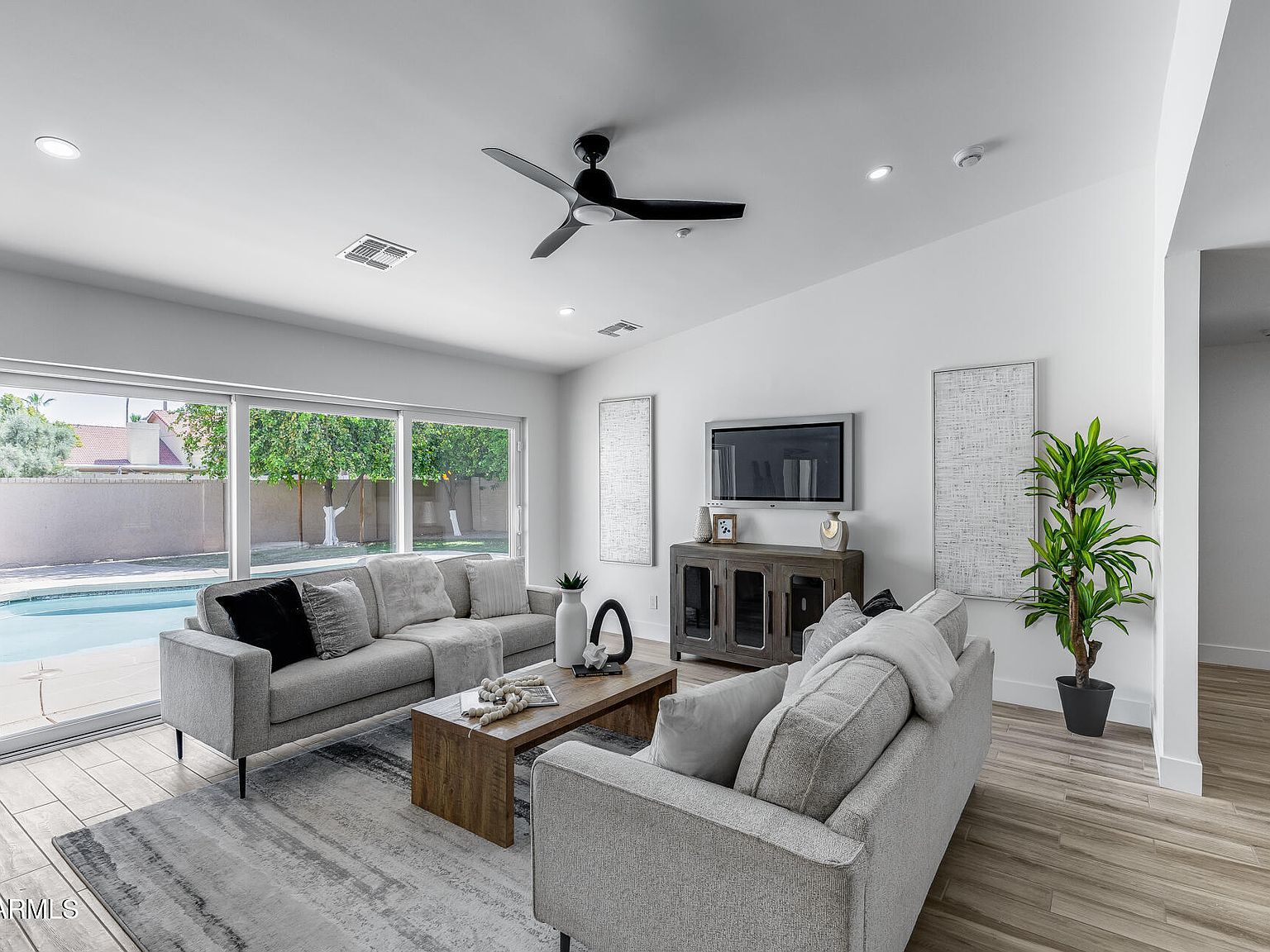 9625 N 83rd Way Scottsdale, AZ 85258 - Thumbnail 4