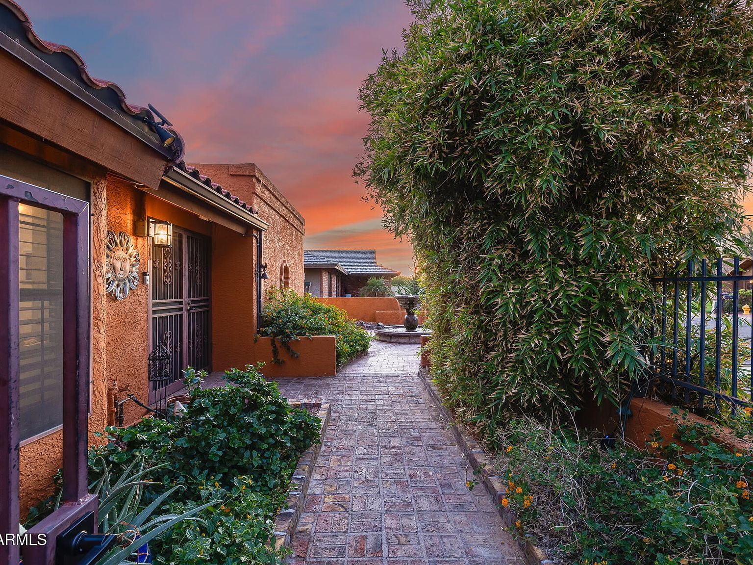 247 E Glencove St Mesa, AZ 85201 - Thumbnail 4