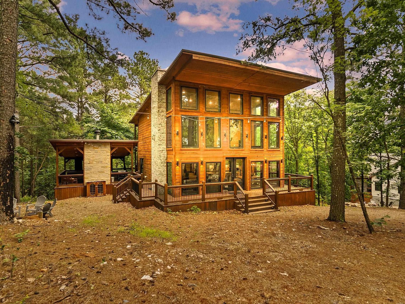 136 Gnarly Maple Trl Broken Bow, OK 74728 - Thumbnail 4