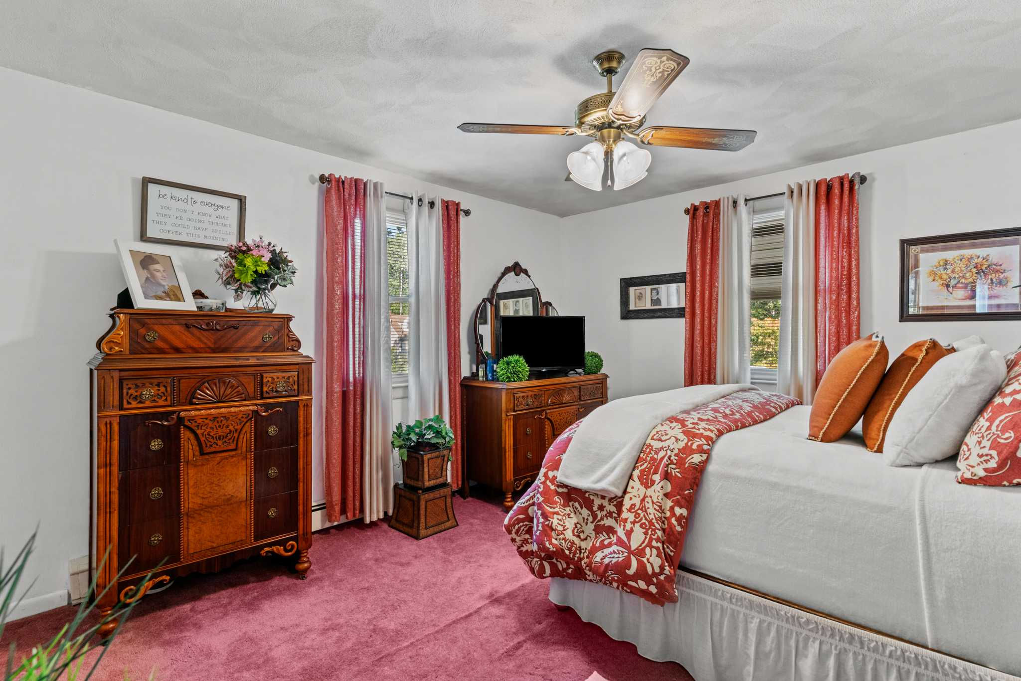 60 Biltmore Avenue, Cumberland, RI, USA, 2864 - Thumbnail 4