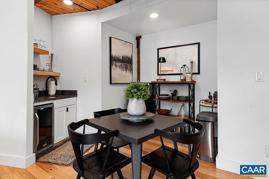 163 Mountain Inn Loop Wintergreen Resort, VA 22967 - Thumbnail 4