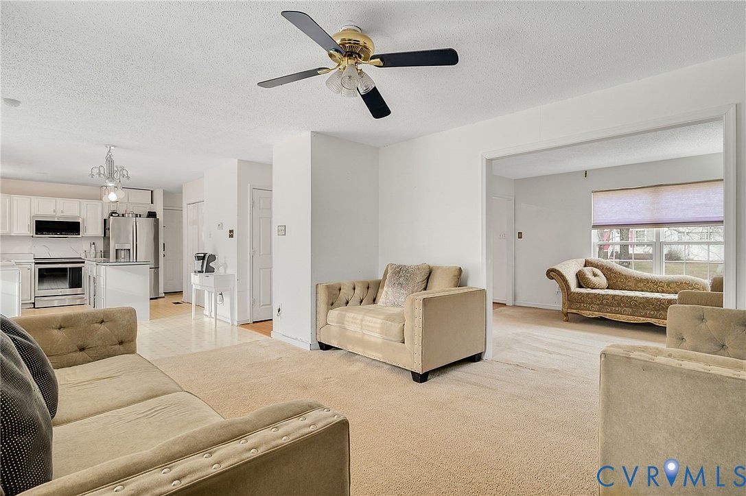 704 Hallwood Farms Dr Richmond, VA 23223 - Thumbnail 4