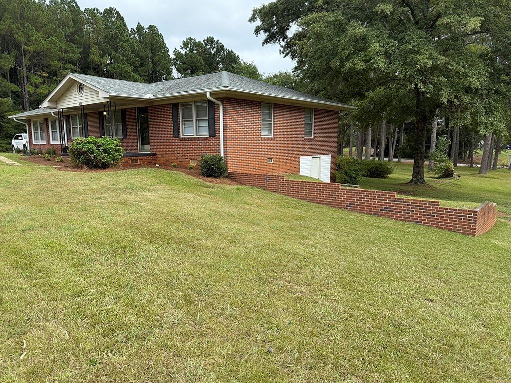 203 5th Ave Mc Cormick, SC 29835 - Thumbnail 4