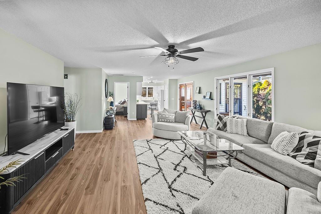 1433 W Masters Ln Decatur, IL 62521 - Thumbnail 4