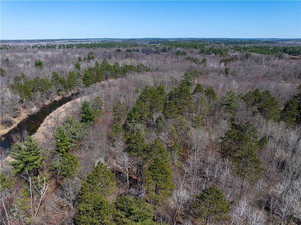 Saylors Ln Siren, WI 54872 - Thumbnail 4