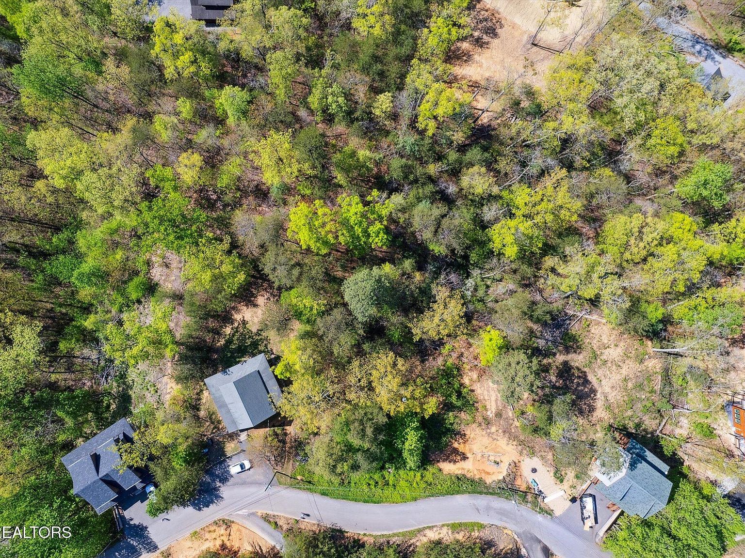 1727 Bluff Ridge Rd Sevierville, TN 37876 - Thumbnail 4