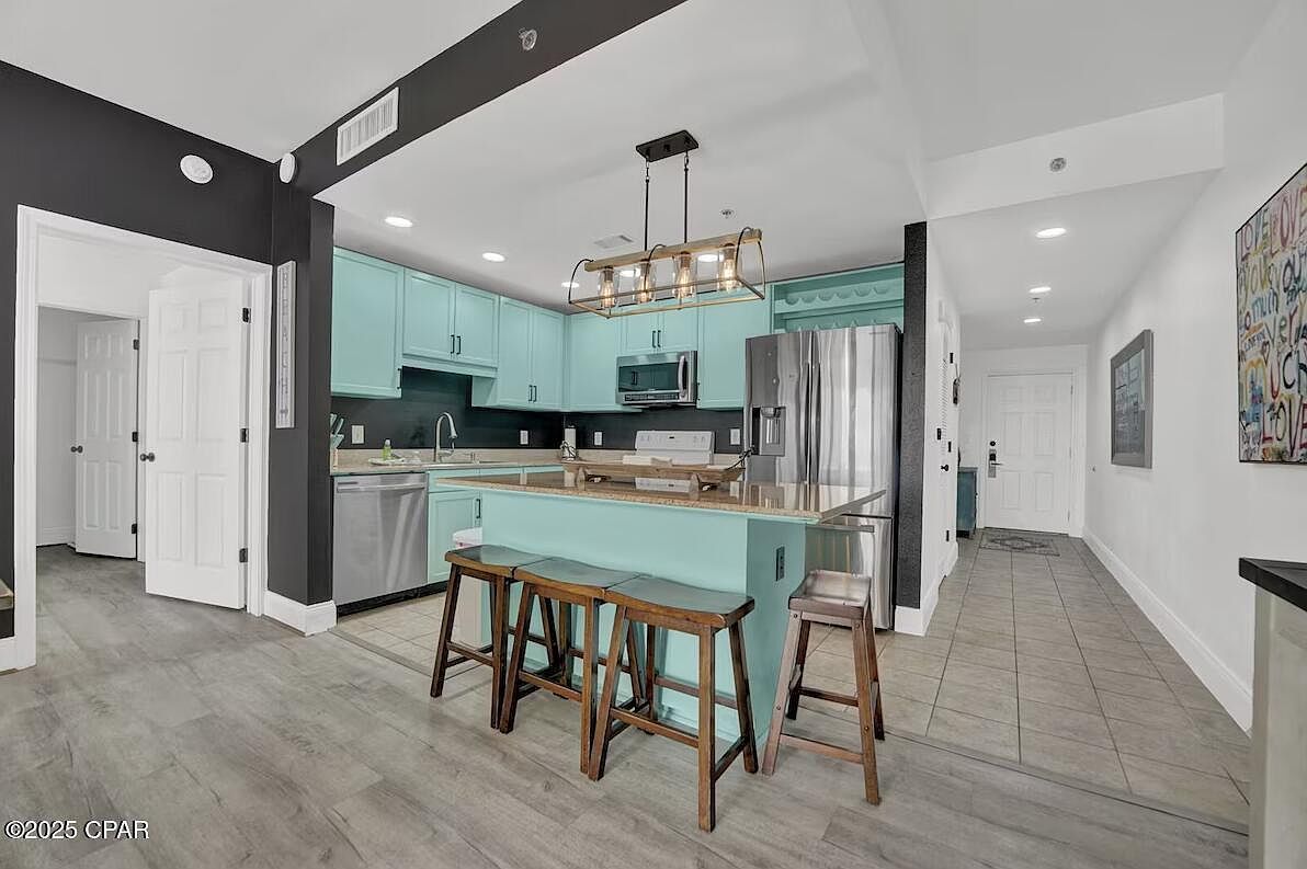 9902 S Thomas Dr UNIT 629 Panama City Beach, FL 32408 - Thumbnail 4