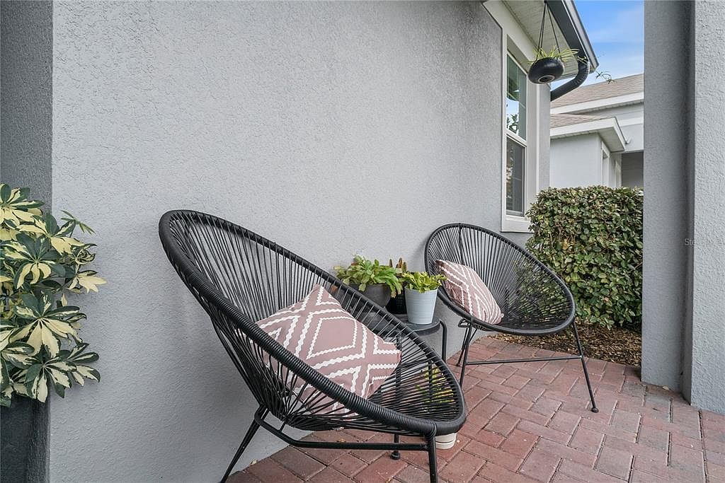 895 Lady Bird Ln Orange City, FL 32763 - Thumbnail 4