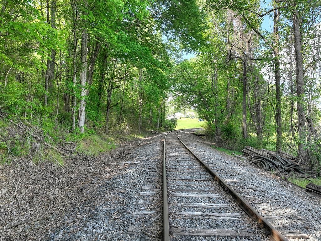 Doxol St Blue Ridge, GA 30513 - Thumbnail 4