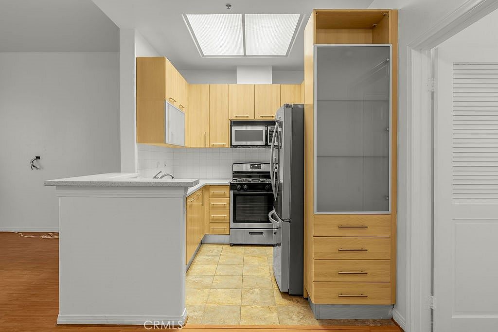 7037 La Tijera Blvd APT C102 Los Angeles, CA 90045 - Thumbnail 4