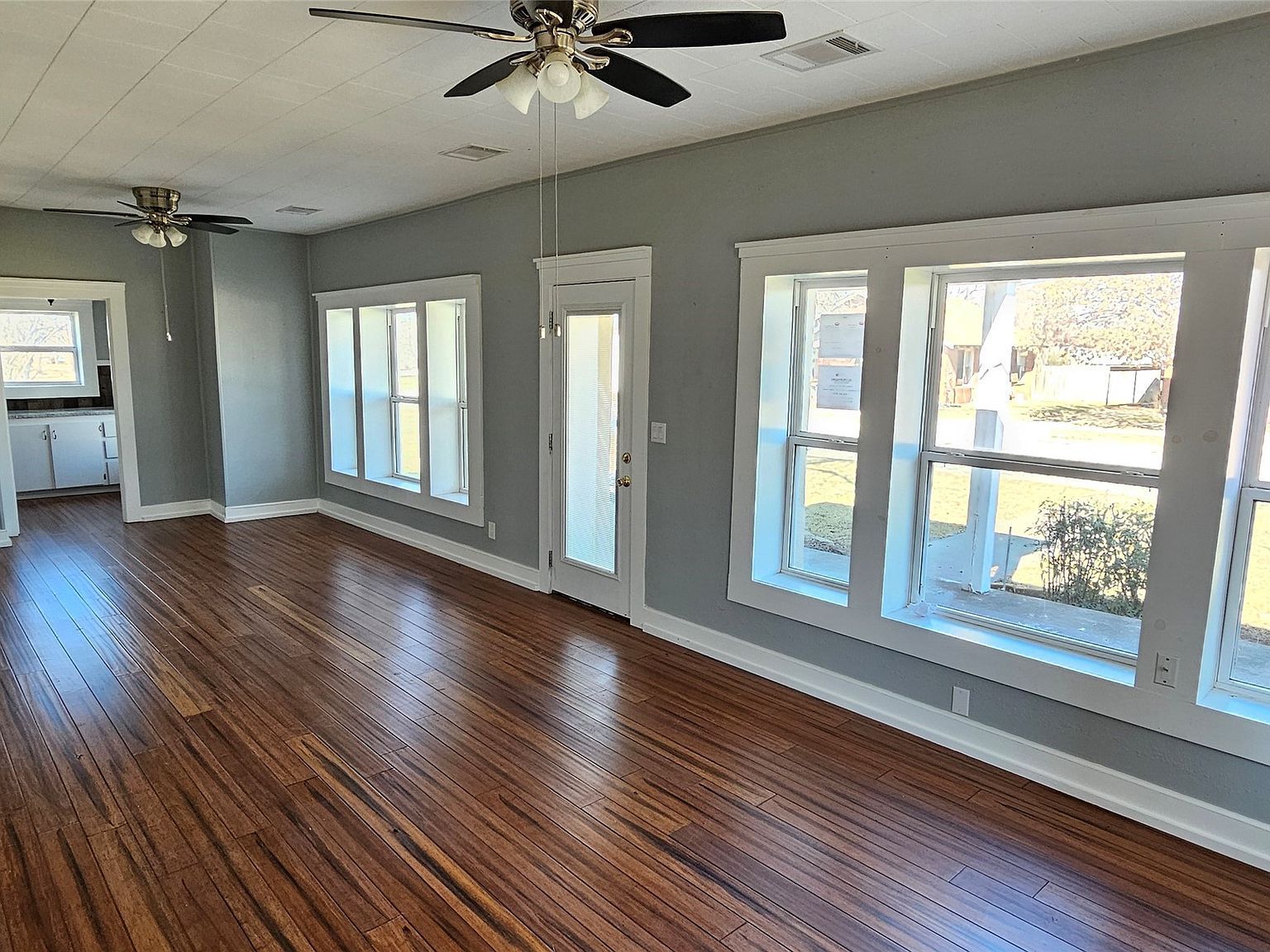 616 E 9th St Coleman, TX 76834 - Thumbnail 4