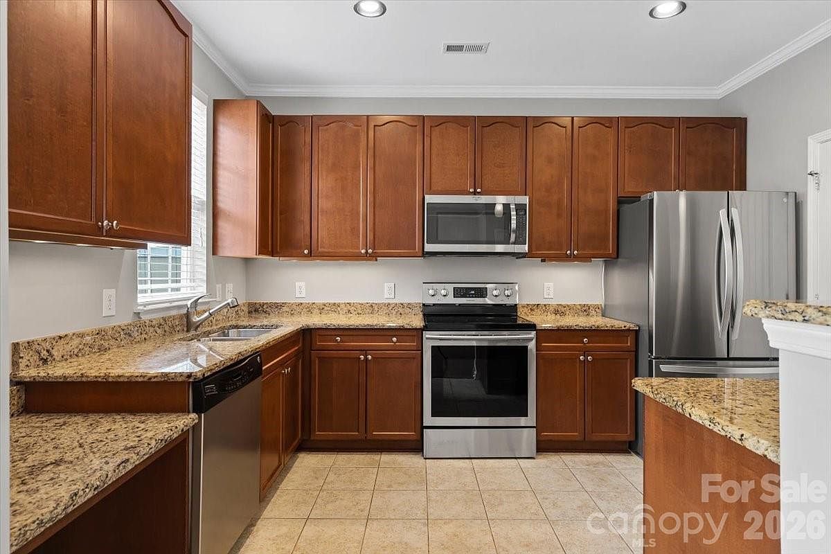 1017 Central Park Cir Davidson, NC 28036 - Thumbnail 4