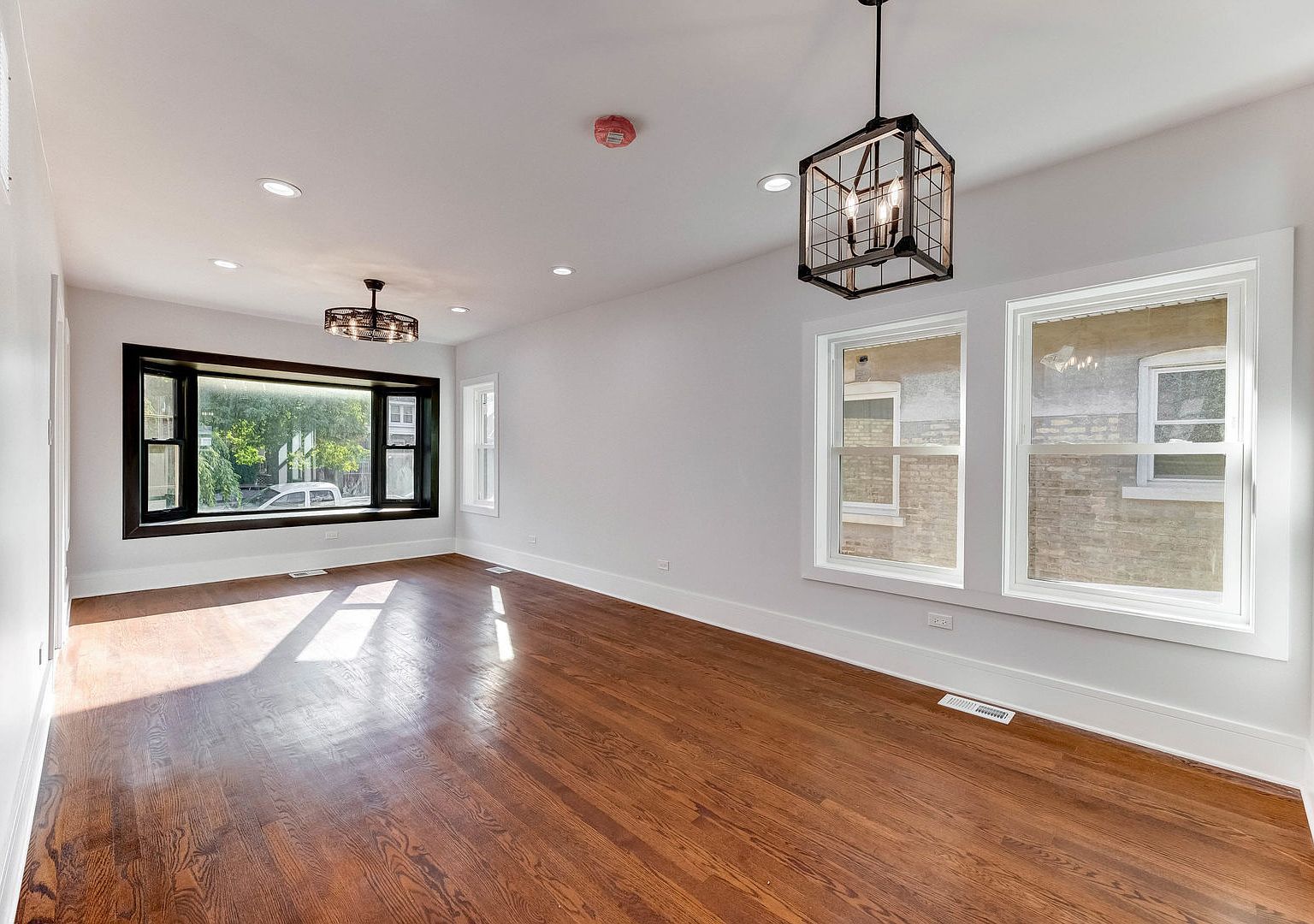 2508 Kenilworth Ave Berwyn, IL 60402 - Thumbnail 4