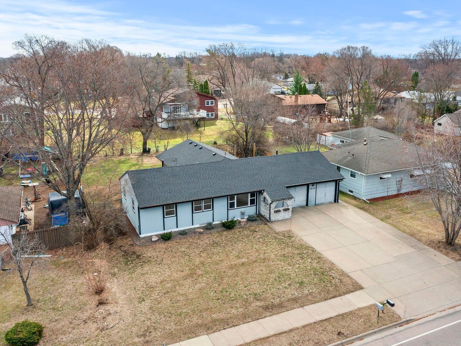 7849 Monroe St NE Spring Lake Park, MN 55432 - Thumbnail 4