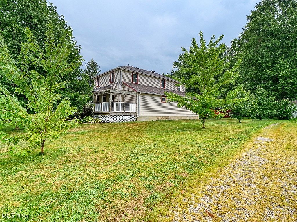 110 Railroad St Lagrange, OH 44050 - Thumbnail 4