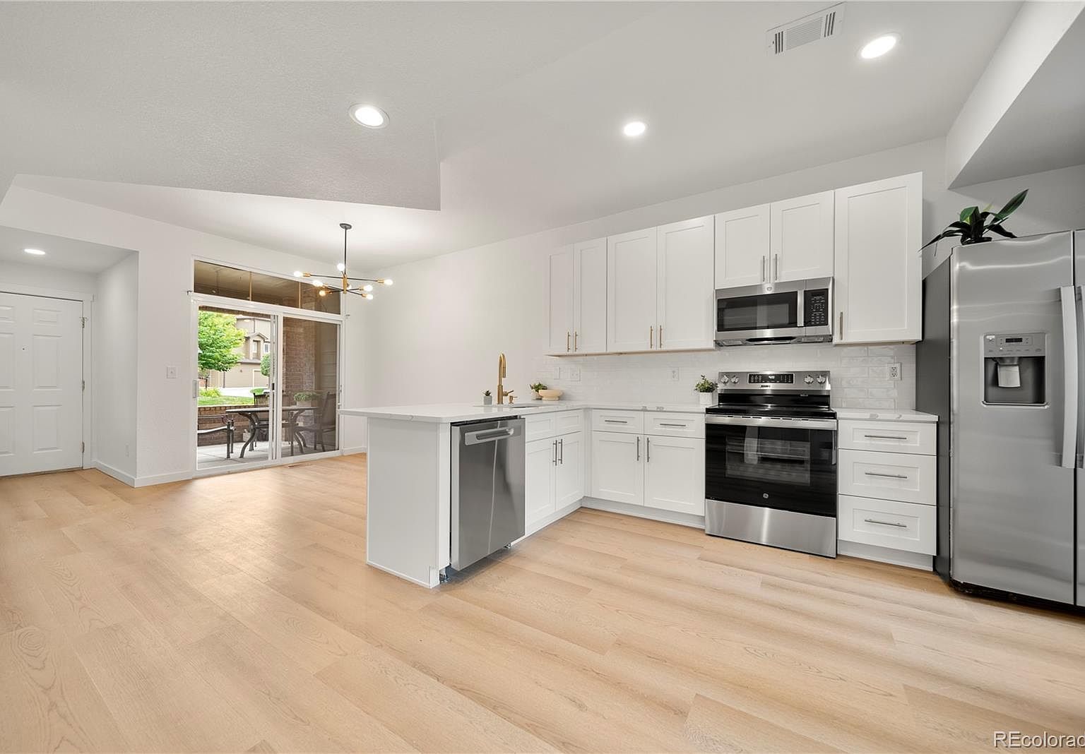 6428 Silver Mesa Dr UNIT C Highlands Ranch, CO 80130 - Thumbnail 4