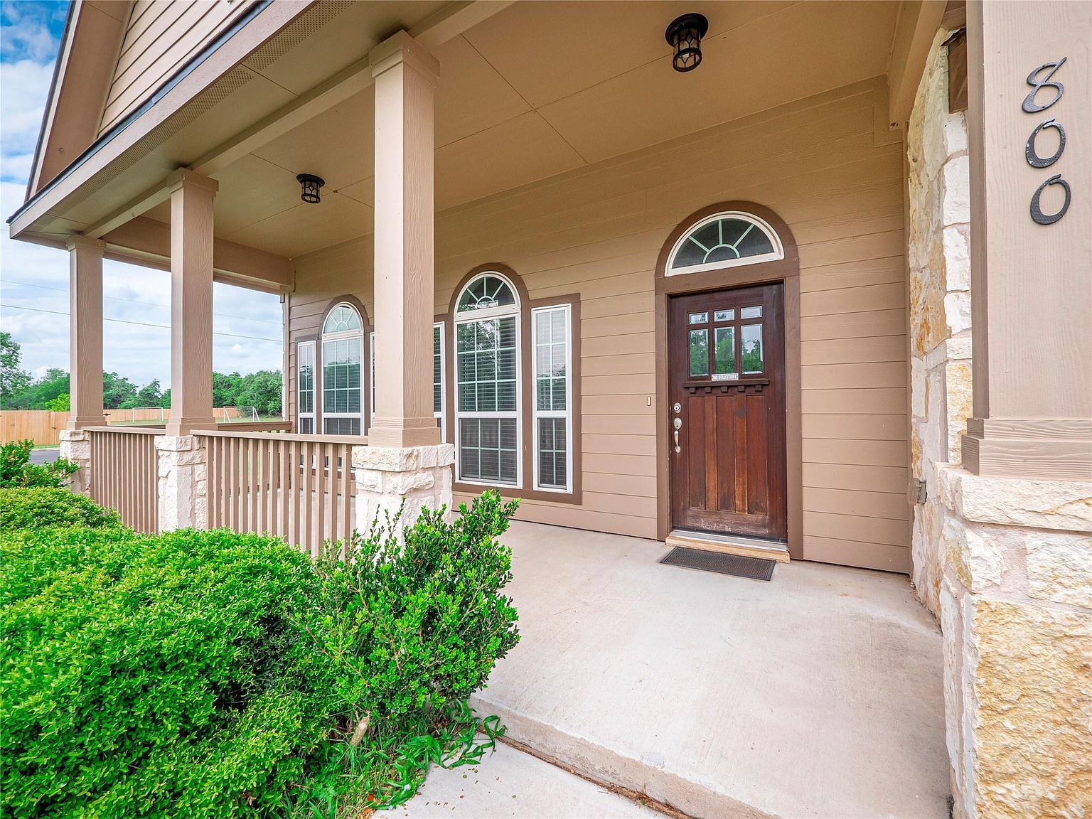 800 Savannah Cv Elgin, TX 78621 - Thumbnail 4