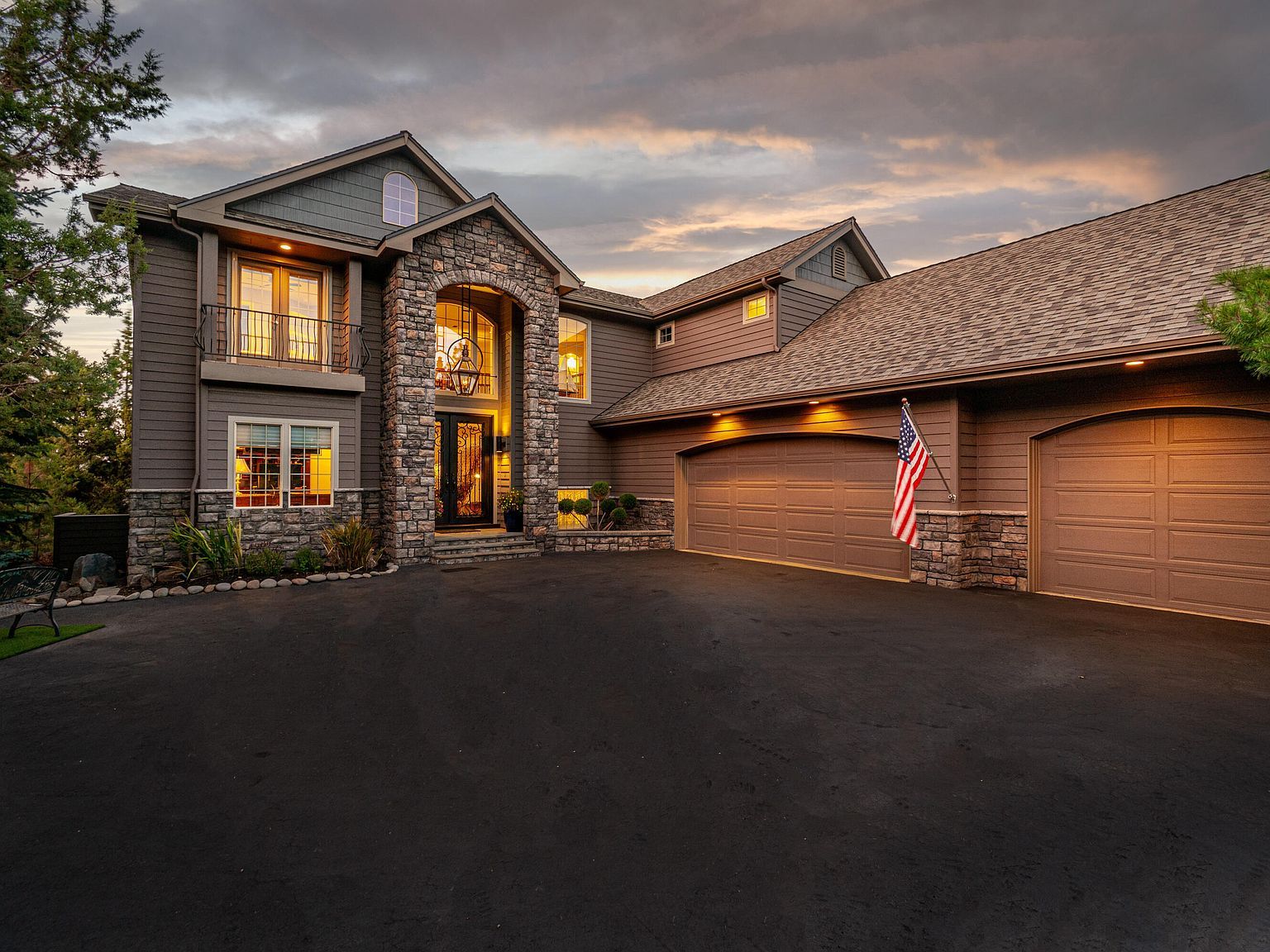 3209 NW Fairway Heights Dr Bend, OR 97703 - Thumbnail 4