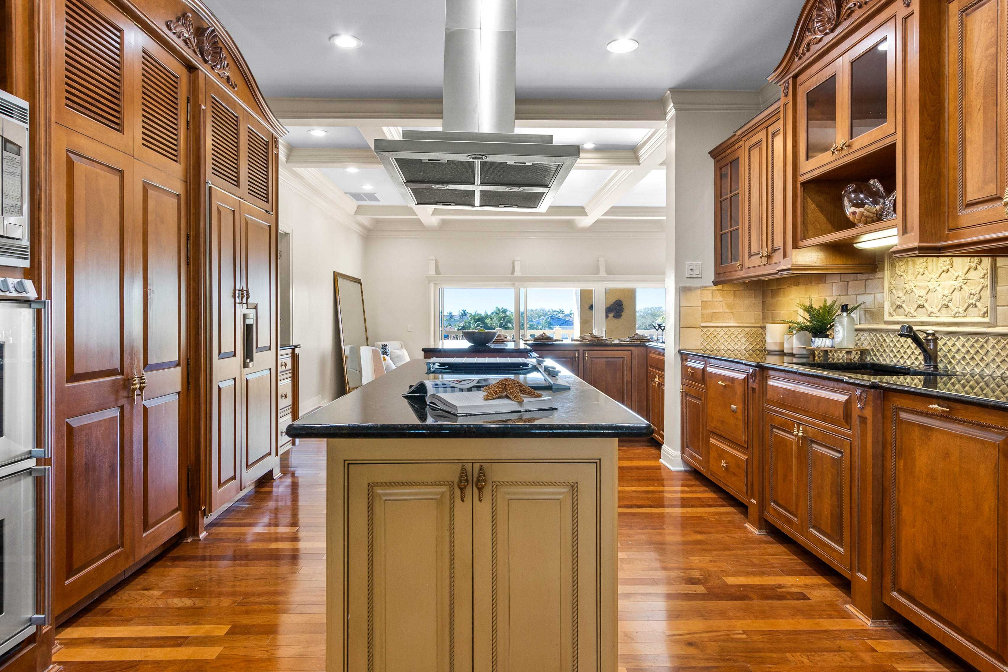 544 Pinellas Bayway South p4, Tierra Verde, FL, USA, 33715 - Thumbnail 4